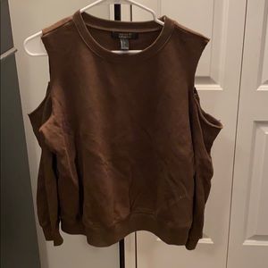 Open shoulder sweatshirt